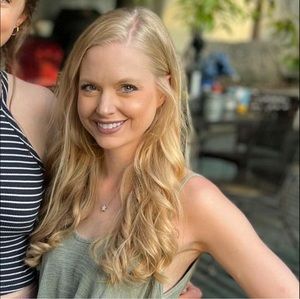 Meet your Posher, Paige